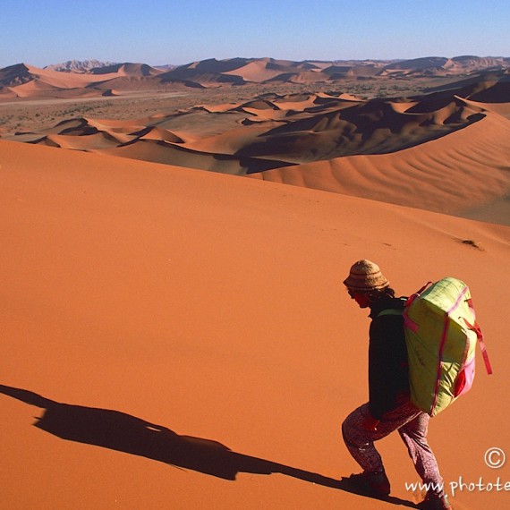 www.phototeam-nature.com-antognelli-namibie-sossuvlei-parapente