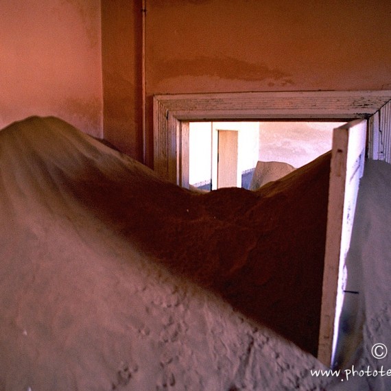 www.phototeam-nature.com-antognelli-namibie-kolmanskop