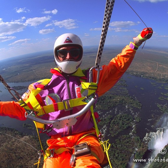 www.phototeam-nature.com-antognelli-zimbabwe-chutes victoria-parapente