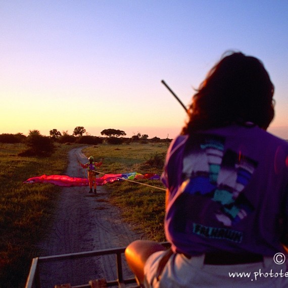 www.phototeam-nature.com-antognelli-botswana-treuil-parapente