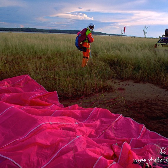 www.phototeam-nature.com-antognelli-zimbabwe-parapente-treuil