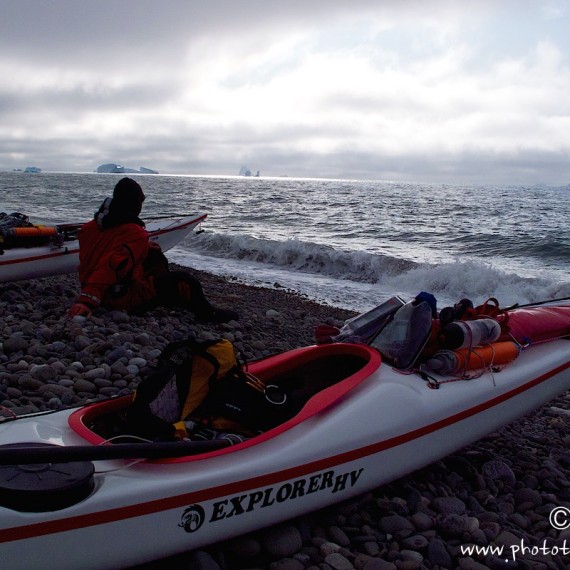 www.phototeam-nature.com-antognelli-groenland-greenland-expedition-kayak-kokatat-sea kayaking uk-reed