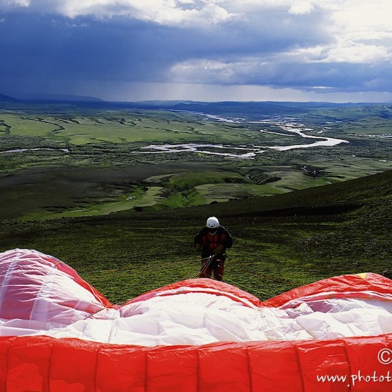 www.phototeam-nature.com-antognelli-iceland-islande-parapente