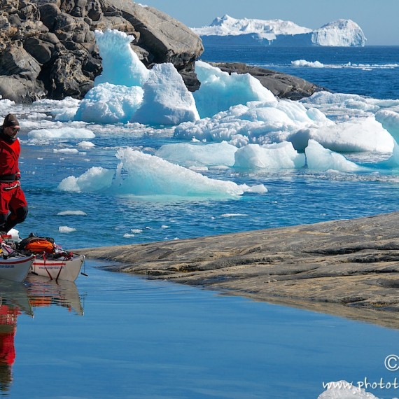 www.phototeam-nature.com-antognelli-greenland-expedition-kayak-sea kayaking UK-kokatat