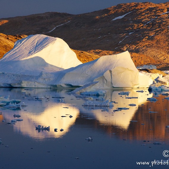 www.phototeam-nature.com-antognelli-greenland-expedition-kayak-