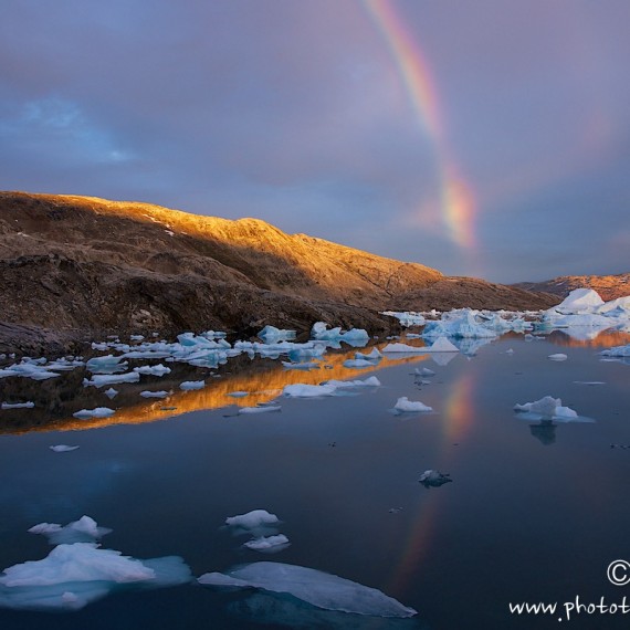 www.phototeam-nature.com-antognelli-greenland-expedition-kayak-raimbow