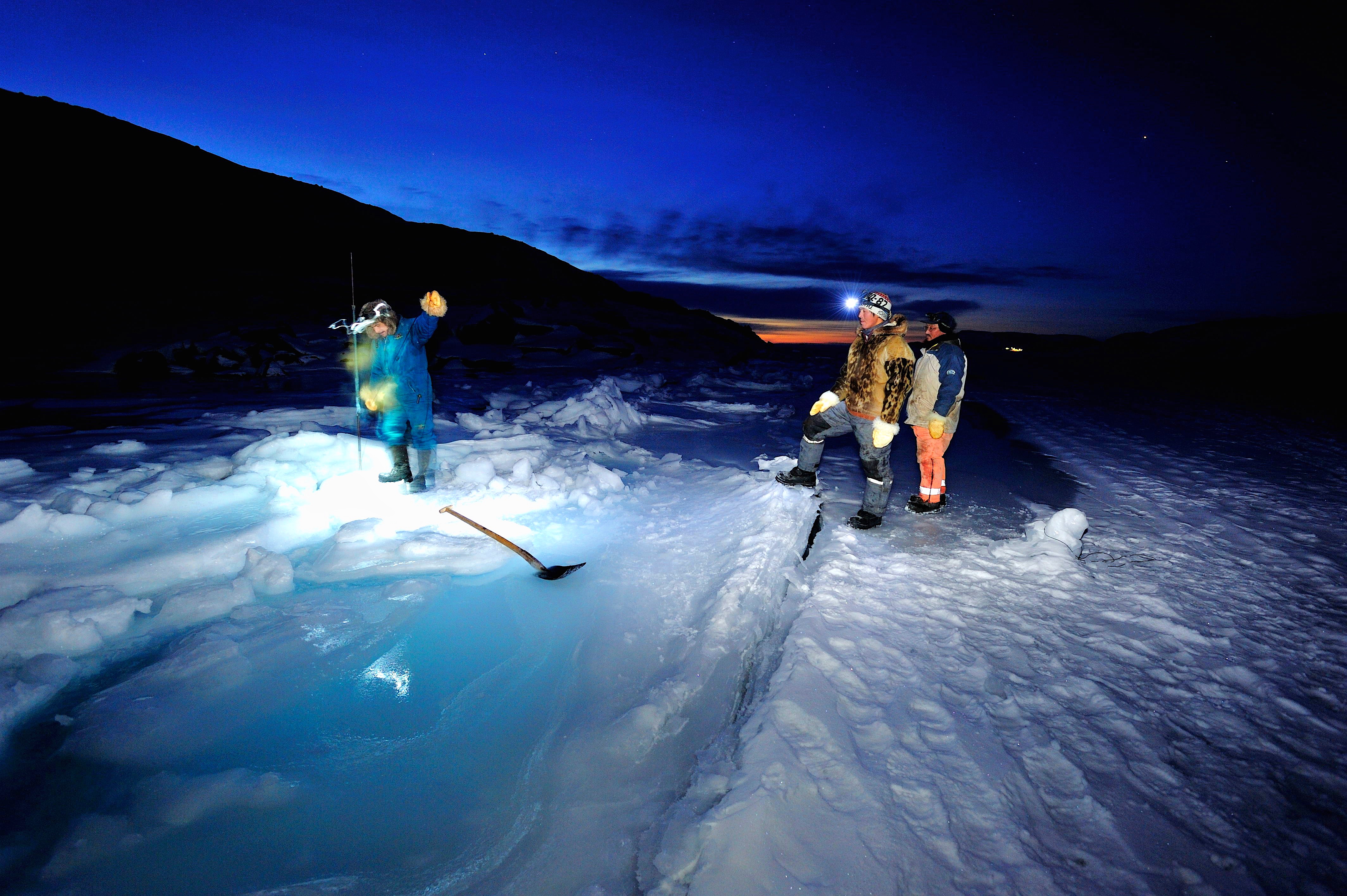 www.phototeam-nature.com-antognelli-greenland-nuussuaq-hunter