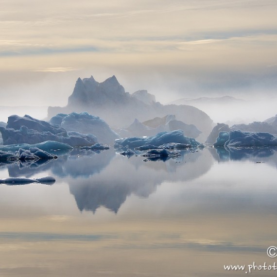 www.phototeam-nature.com-antognelli-greenland-expedition-kayak-