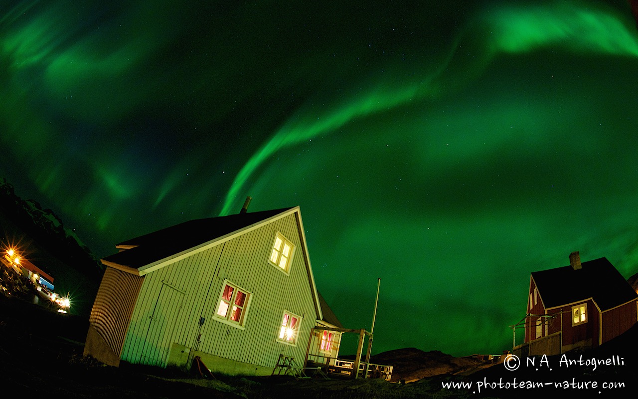 www.phototeam-nature.com-antognelli-greenland-kayak-expedition-tasiilaq-aurores boreales