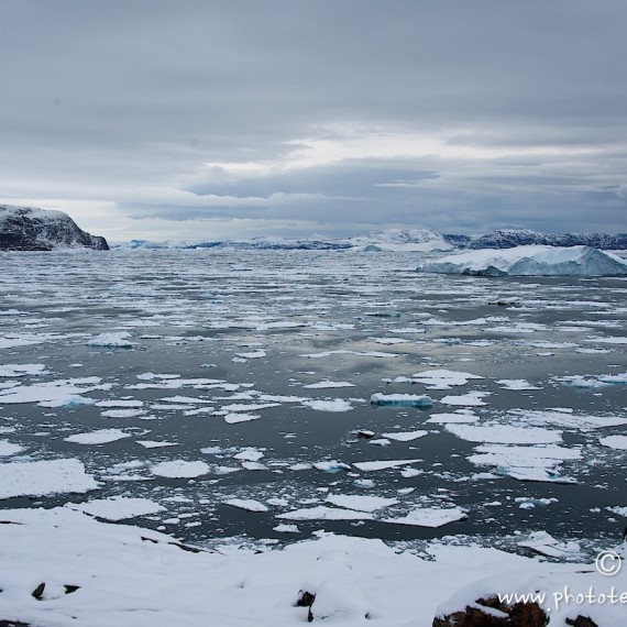 www.phototeam-nature.com-antognelli-greenland-kayak-expedition-