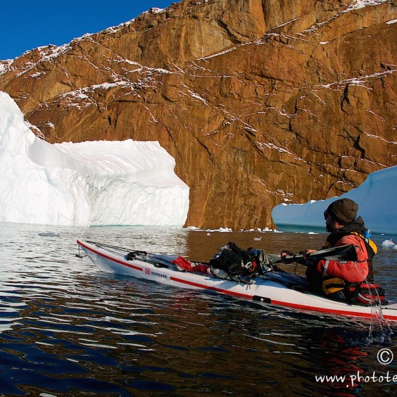 www.phototeam-nature.com-antognelli-greenland-kayak-expedition-nuussuaq-kokatat-sea kayaking UK- northern light paddle