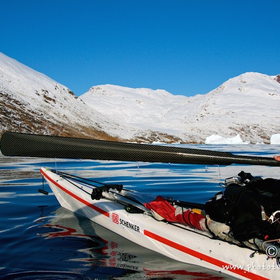 www.phototeam-nature.com-antognelli-greenland-kayak-expedition-nuussuaq-kokatat-sea kayaking UK- northern light paddle