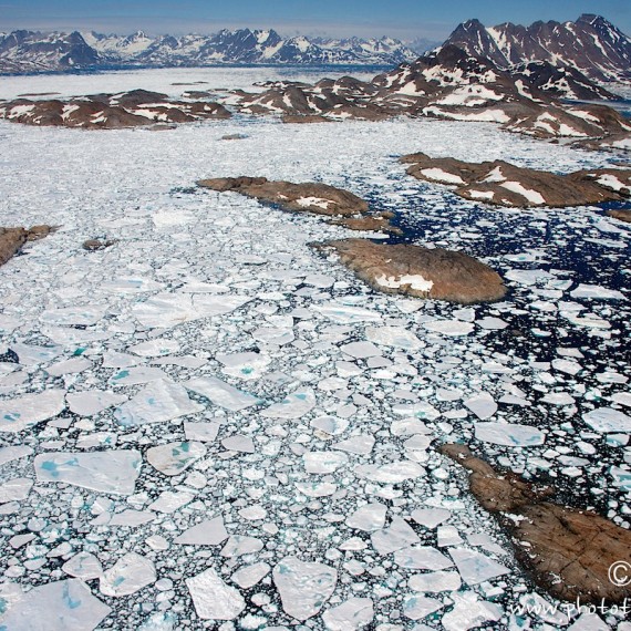 www.phototeam-nature.com-antognelli-greenland-kayak-expedition-