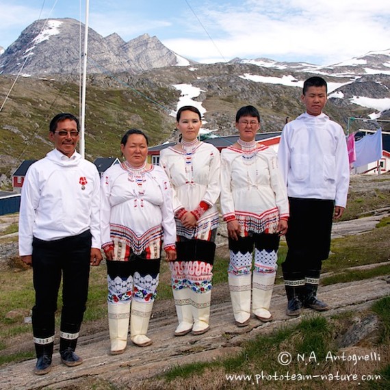 www.phototeam-nature.com-antognelli-greenland-kayak-expedition-inuit