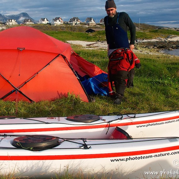 www.phototeam-nature.com-antognelli-groenland-greenland-expedition-kayak-kokatat-sea kayaking uk-nuuk