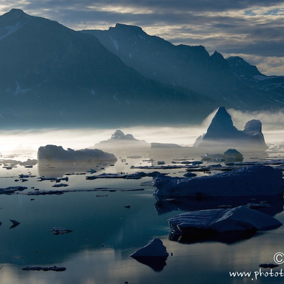 www.phototeam-nature.com-antognelli-greenland-kayak-expedition-