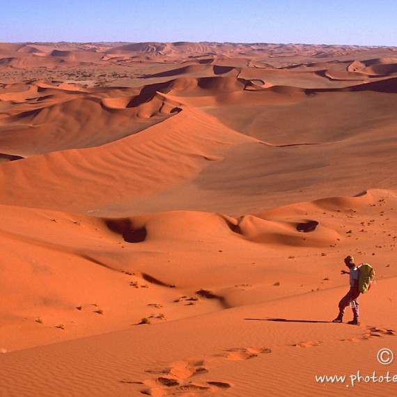 www.phototeam-nature.com-antognelli-namibie-parapente-sossuvlei