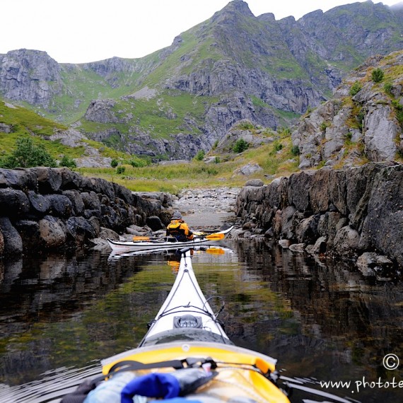 www.phototeam-nature.com-antognelli-norvege-lofoten-kayak-expedition-kokatat