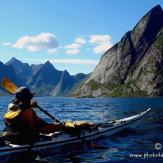 www.phototeam-nature.com-antognelli-norvege-lofoten-kayak-expedition-kokatat