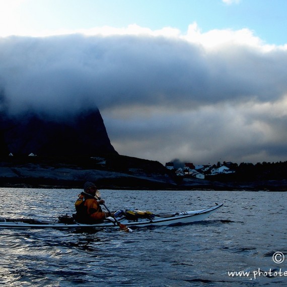 www.phototeam-nature.com-antognelli-norvege-lofoten-kayak-expedition-kokatat