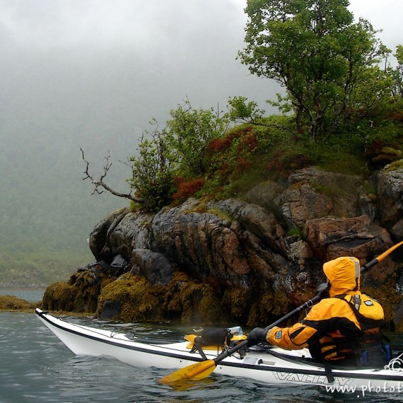 www.phototeam-nature.com-antognelli-norvege-vesterallen-kayak-expedition-kokatat