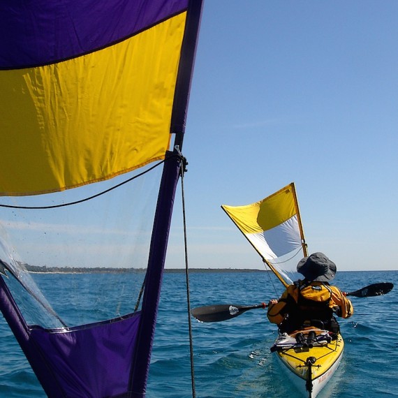 www.phototeam-nature.com-antognelli-sardaigne-italie-expediton-kayak-pacifaction-voile