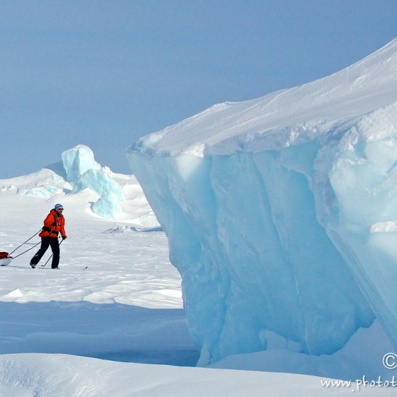 www.phototeam-nature.com-antognelli-greenland-nuussuaq-pulka-ski