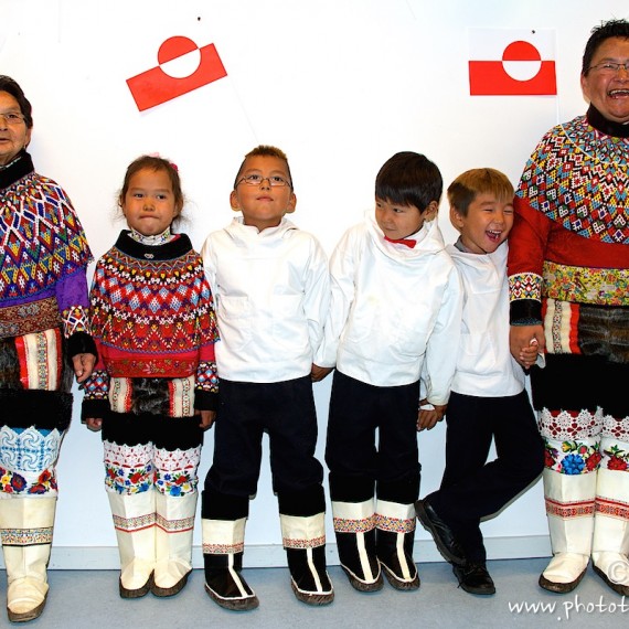 www.phototeam-nature.com-antognelli-greenland-nuussuaq-first day school