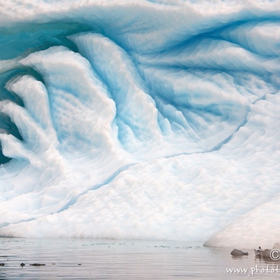 www.phototeam-nature.com-antognelli-greenland-kayak-expedition-iceberg