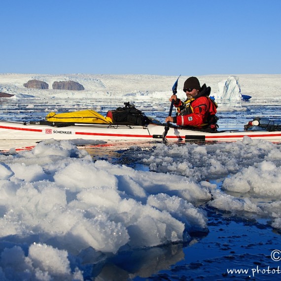 www.phototeam-nature.com-antognelli-greenland-kayak-expedition