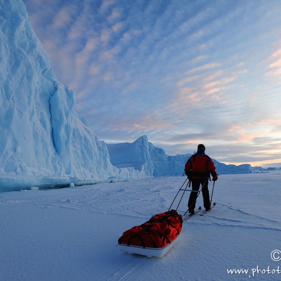 www.phototeam-nature.com-antognelli-greenland-nuussuaq-pulka-ski