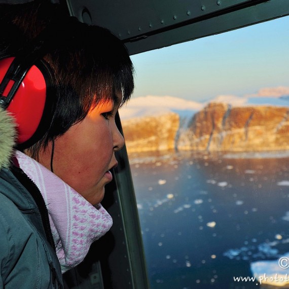 www.phototeam-nature.com-antognelli-greenland-nuussuaq-helicopter