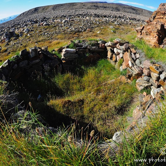 www.phototeam-nature.com-hat inuit-greenland-expedition-kayak-antognelli-