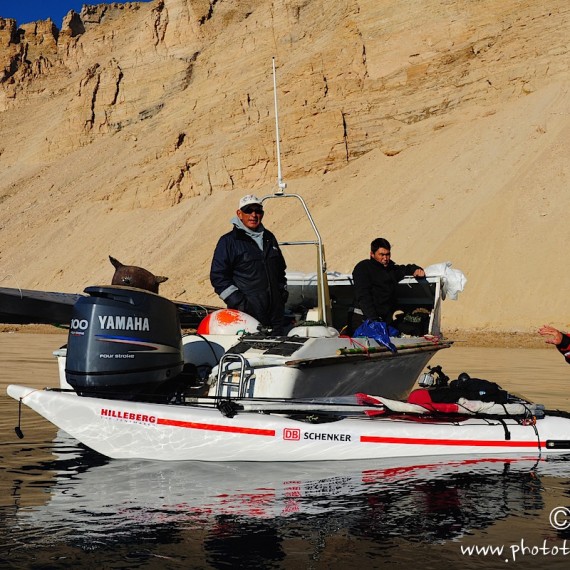 www.phototeam-nature.com-qaanaaq-greenland-expedition-kayak-antognelli